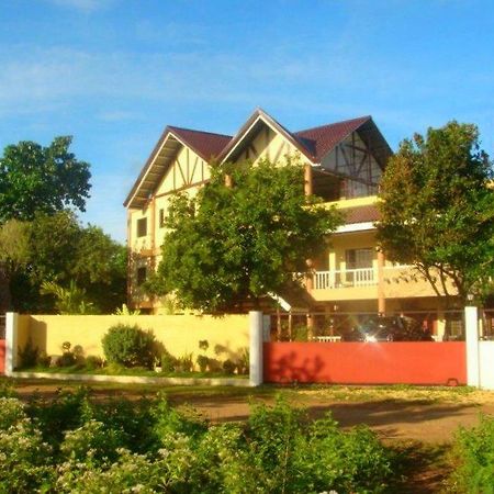 Taporok Panglao Island Franzen Residences מראה חיצוני תמונה