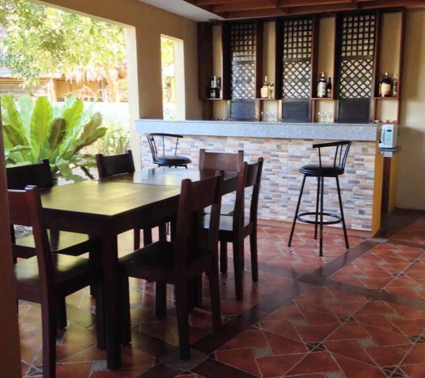 Taporok Panglao Island Franzen Residences מראה חיצוני תמונה
