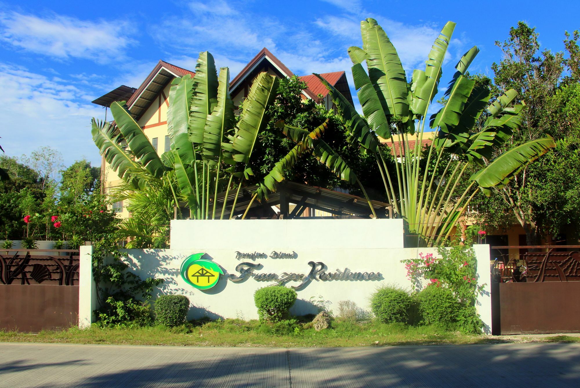 Taporok Panglao Island Franzen Residences מראה חיצוני תמונה